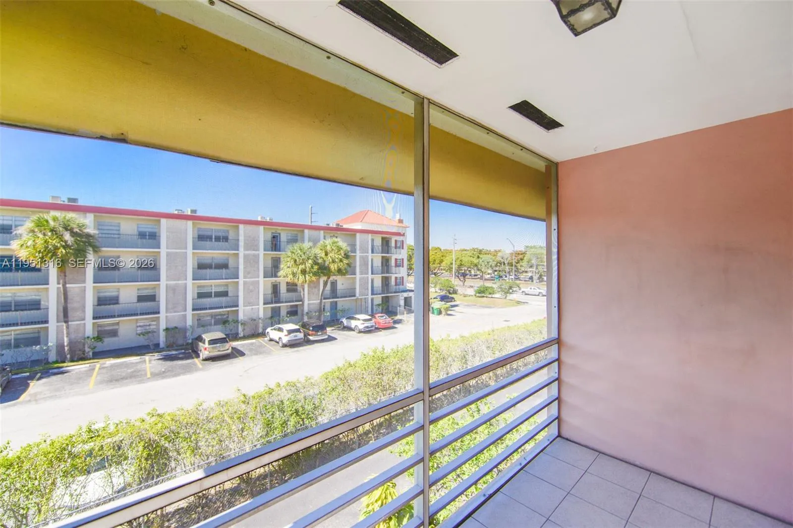 3071 Nw 47th Ter 321, Lauderdale Lakes, Florida 33, Lauderdale Lakes, Florida 33313, 2 Bedrooms Bedrooms, ,2 BathroomsBathrooms,Residential,For Sale,3071 Nw 47th Ter 321, Lauderdale Lakes, Florida 33,A11951316