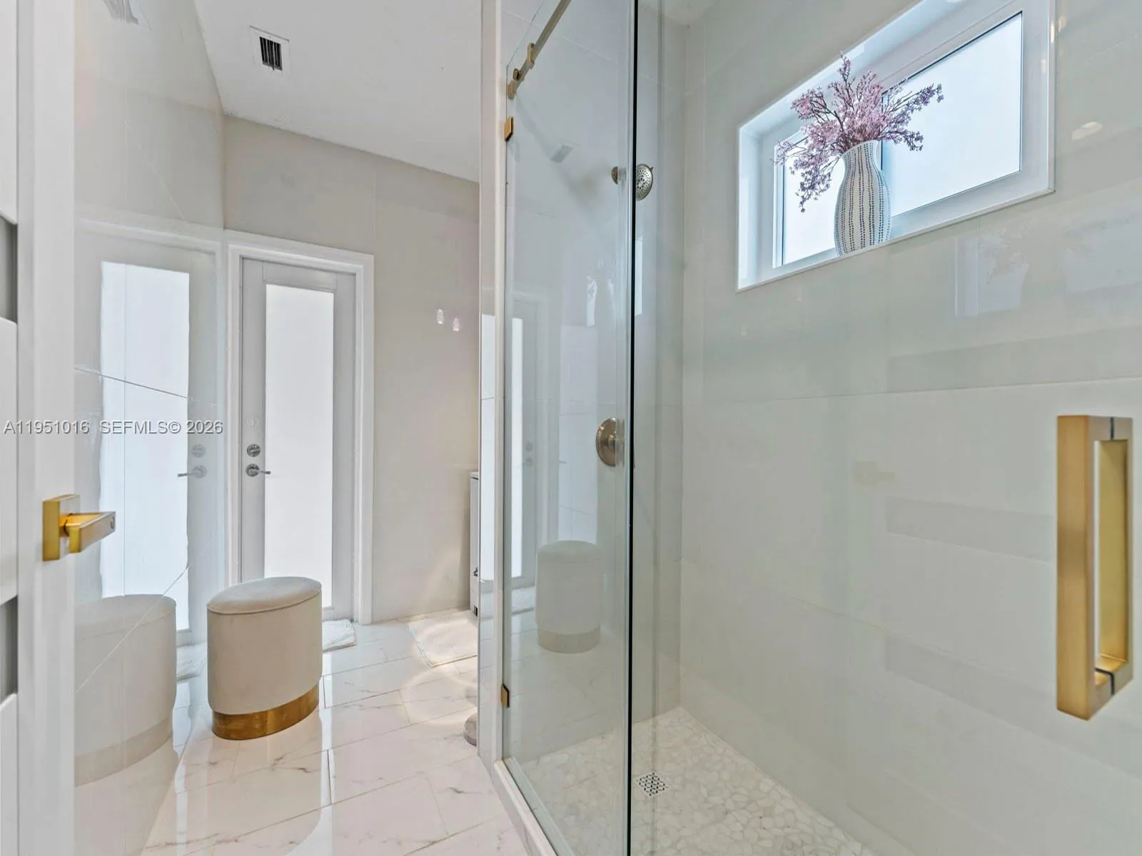 5226 Sw 160th Ave, Miami, Florida 33185, Miami, Florida 33185, 4 Bedrooms Bedrooms, ,3 BathroomsBathrooms,Residential,For Sale,5226 Sw 160th Ave, Miami, Florida 33185,A11951016