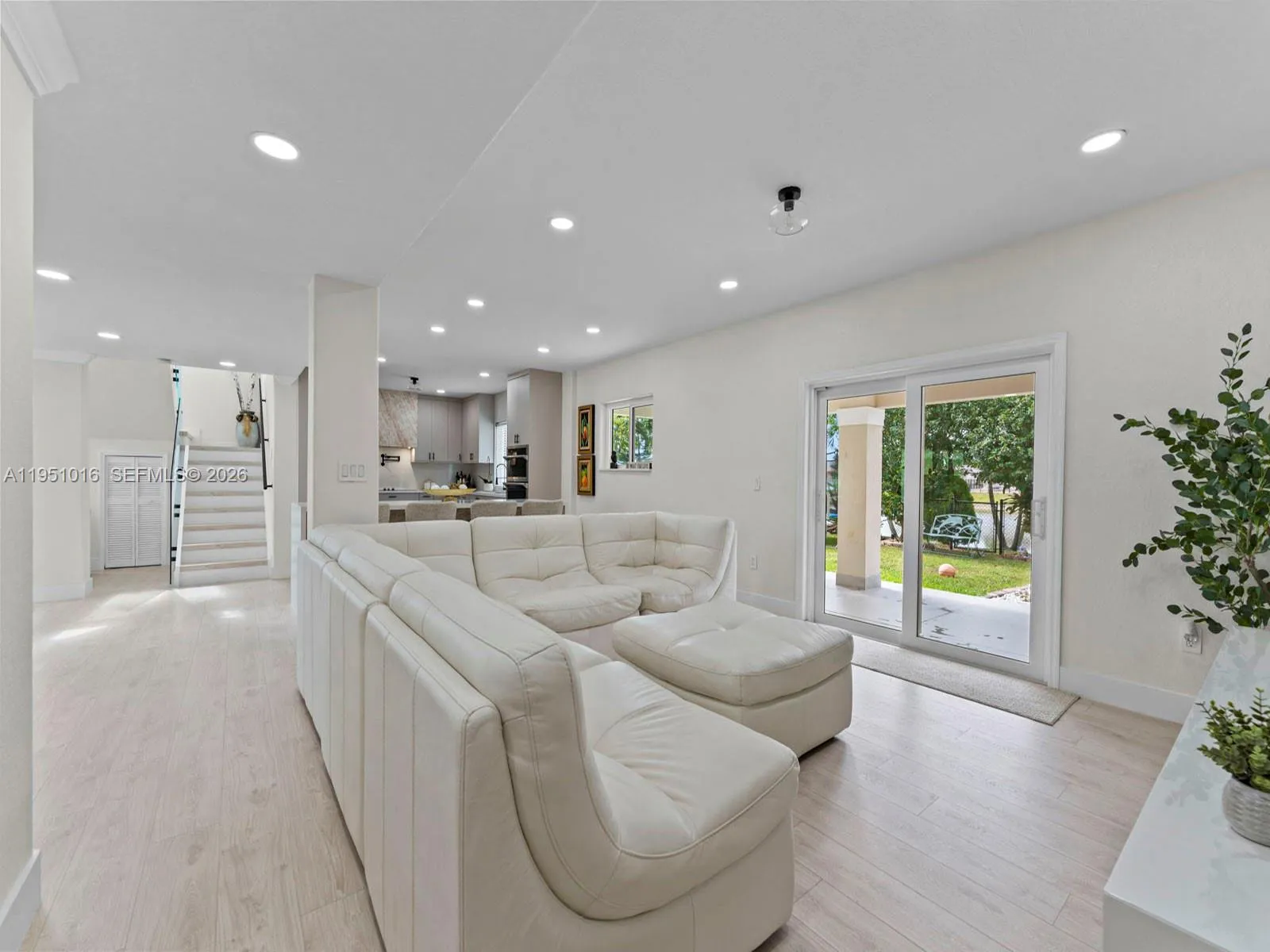 5226 Sw 160th Ave, Miami, Florida 33185, Miami, Florida 33185, 4 Bedrooms Bedrooms, ,3 BathroomsBathrooms,Residential,For Sale,5226 Sw 160th Ave, Miami, Florida 33185,A11951016