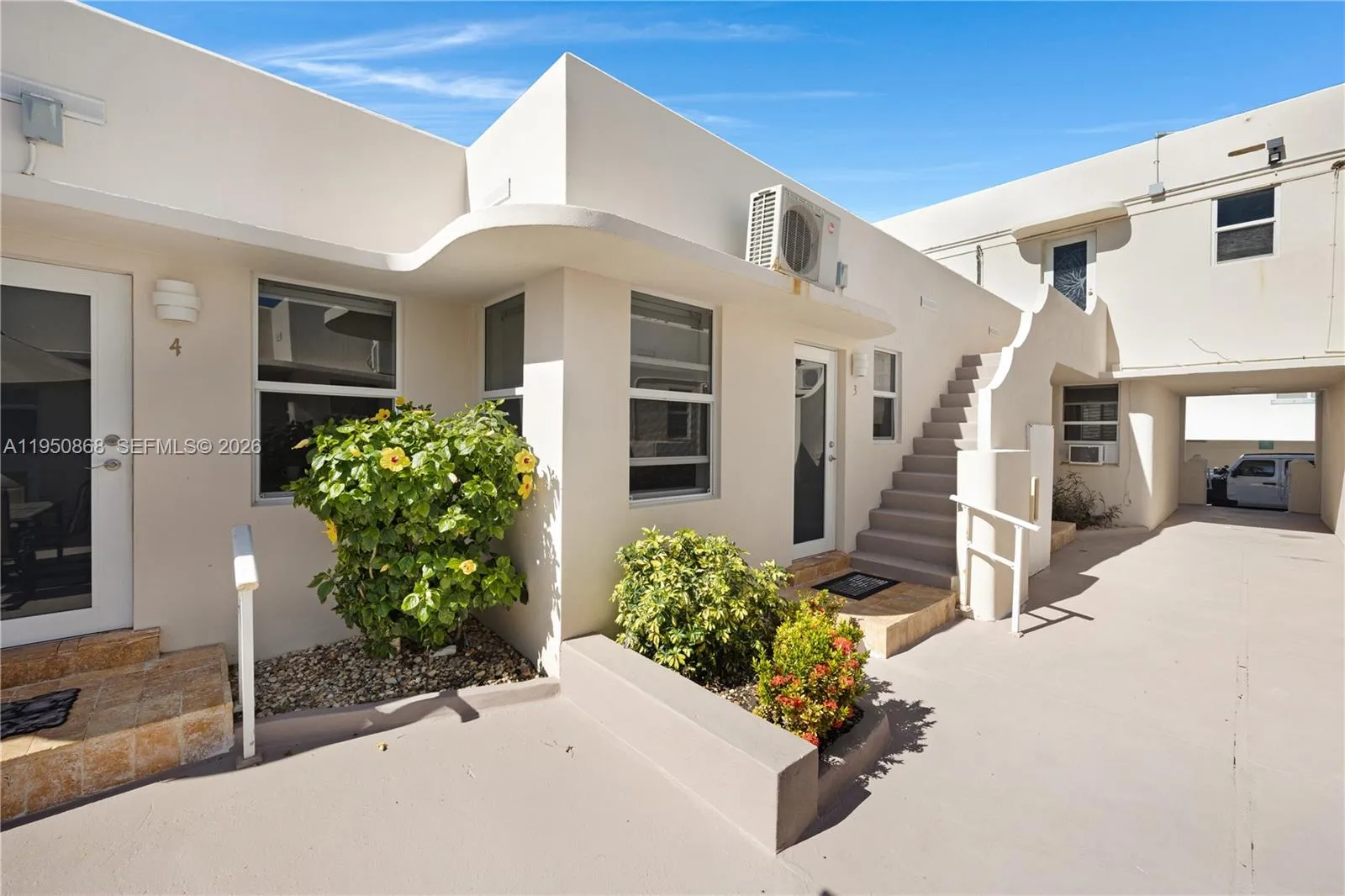 320 New York St, Hollywood, Florida 33019, Hollywood, Florida 33019, ,Commercial Sale,For Sale,320 New York St, Hollywood, Florida 33019,A11950868