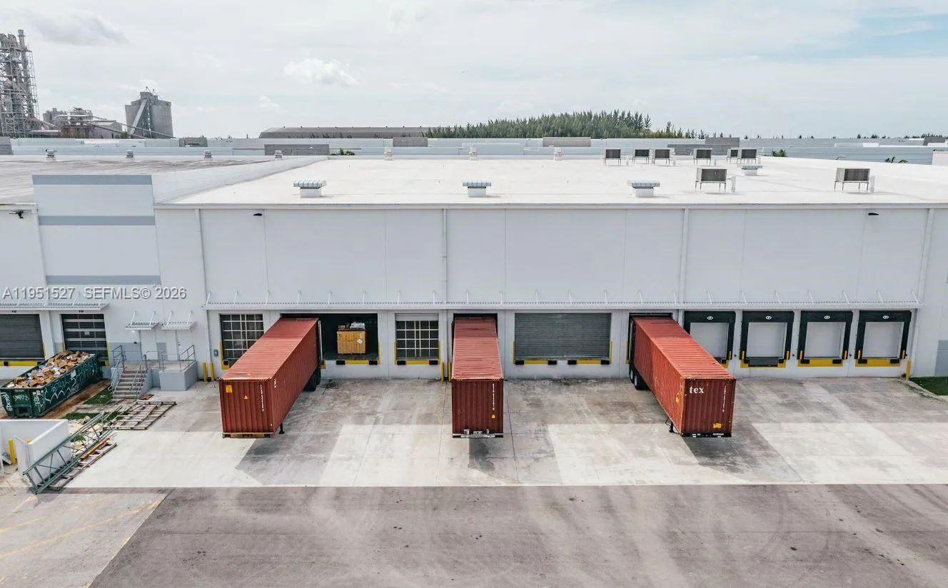 11305 Nw 122nd St, Medley, Florida 33178, Medley, Florida 33178, ,Commercial Lease,For Rent,11305 Nw 122nd St, Medley, Florida 33178,A11951527