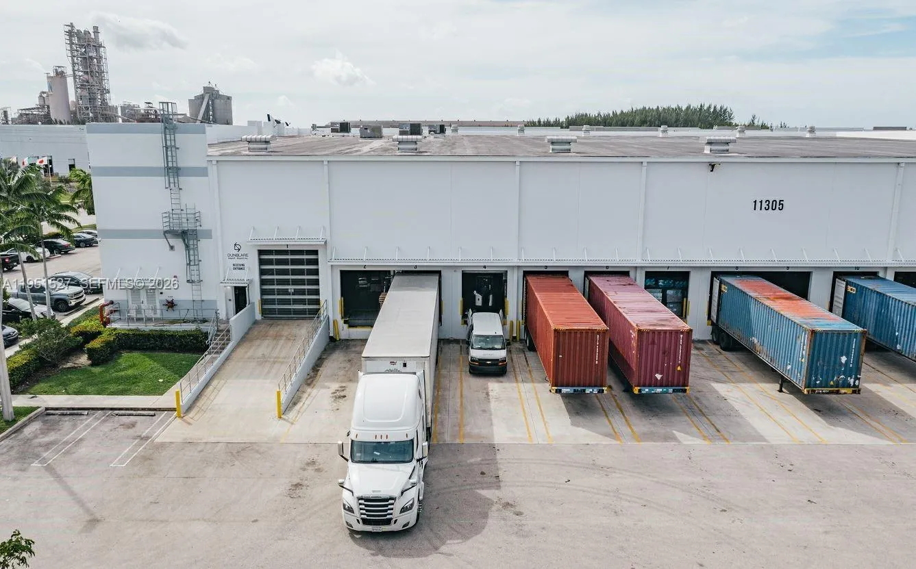 11305 Nw 122nd St, Medley, Florida 33178, Medley, Florida 33178, ,Commercial Lease,For Rent,11305 Nw 122nd St, Medley, Florida 33178,A11951527