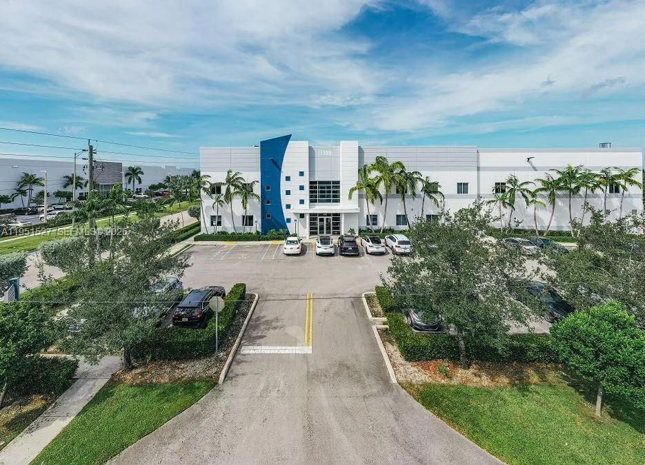 11305 Nw 122nd St, Medley, Florida 33178, Medley, Florida 33178, ,Commercial Lease,For Rent,11305 Nw 122nd St, Medley, Florida 33178,A11951527
