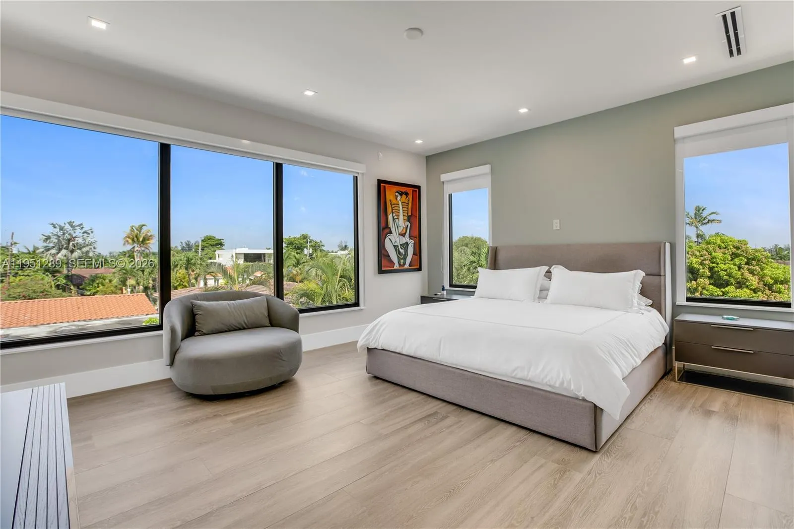 8826 Froude Ave, Surfside, Florida 33154, Surfside, Florida 33154, 5 Bedrooms Bedrooms, ,4 BathroomsBathrooms,Residential,For Sale,8826 Froude Ave, Surfside, Florida 33154,A11951289