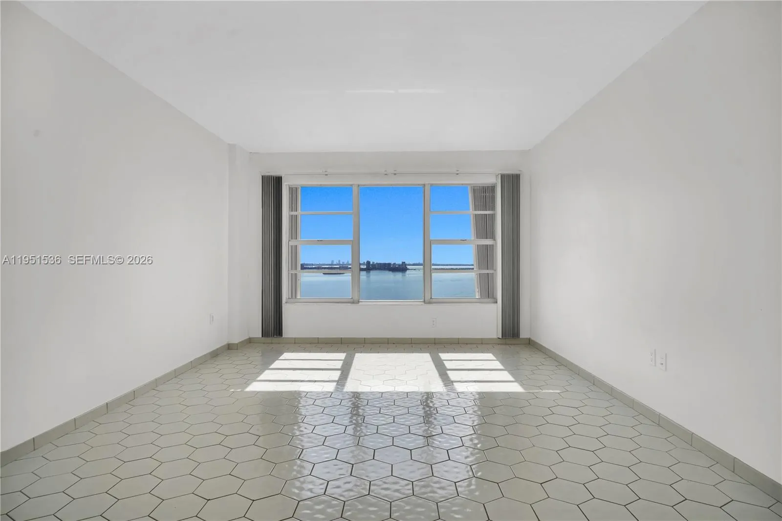 11111 Biscayne Blvd 21c, Miami, Florida 33181, Miami, Florida 33181, 2 Bedrooms Bedrooms, ,2 BathroomsBathrooms,Residential,For Sale,11111 Biscayne Blvd 21c, Miami, Florida 33181,A11951536