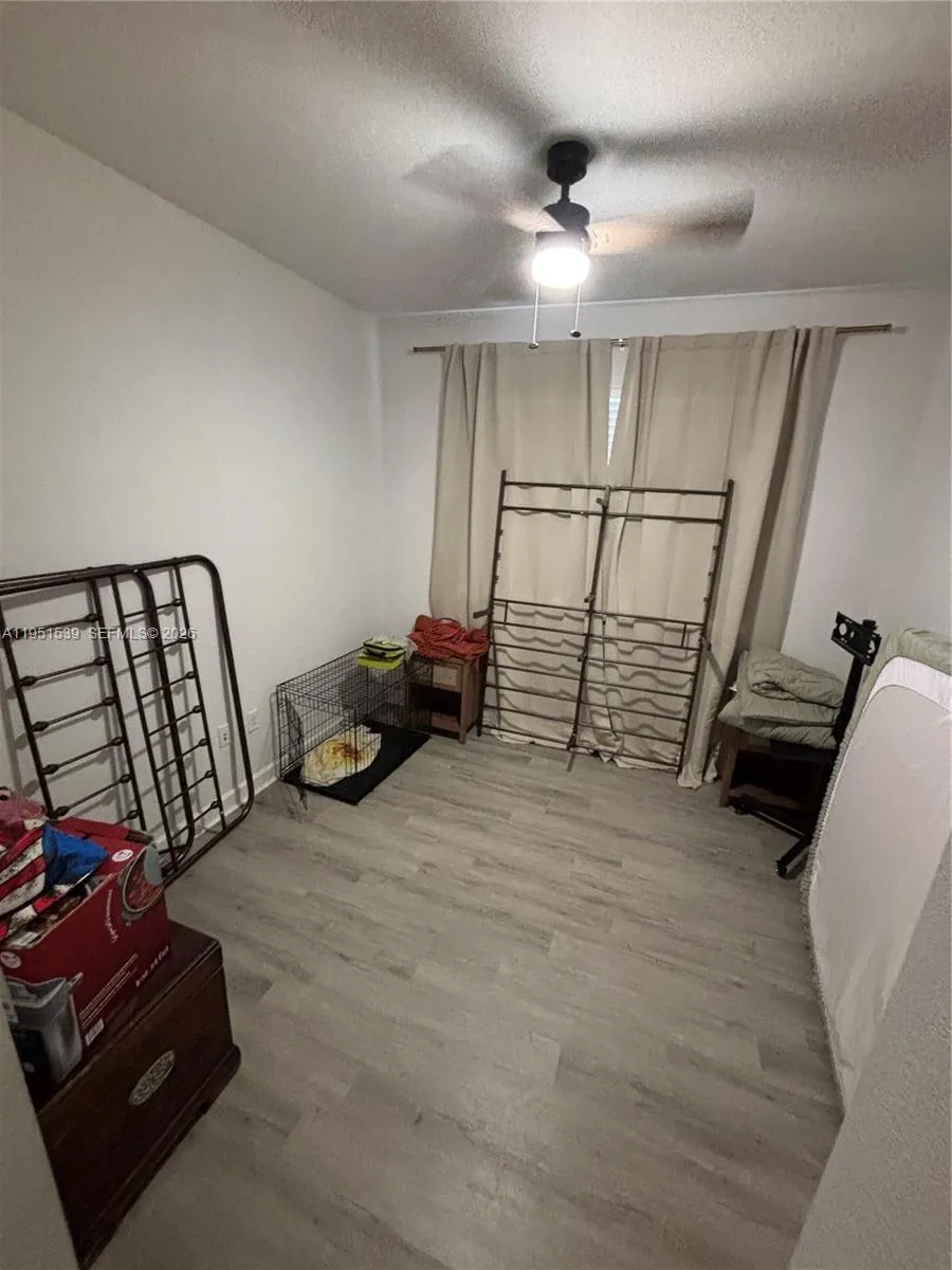 2819 Se 1st Dr 8, Homestead, Florida 33033, Homestead, Florida 33033, 3 Bedrooms Bedrooms, ,2 BathroomsBathrooms,Residential,For Sale,2819 Se 1st Dr 8, Homestead, Florida 33033,A11951539