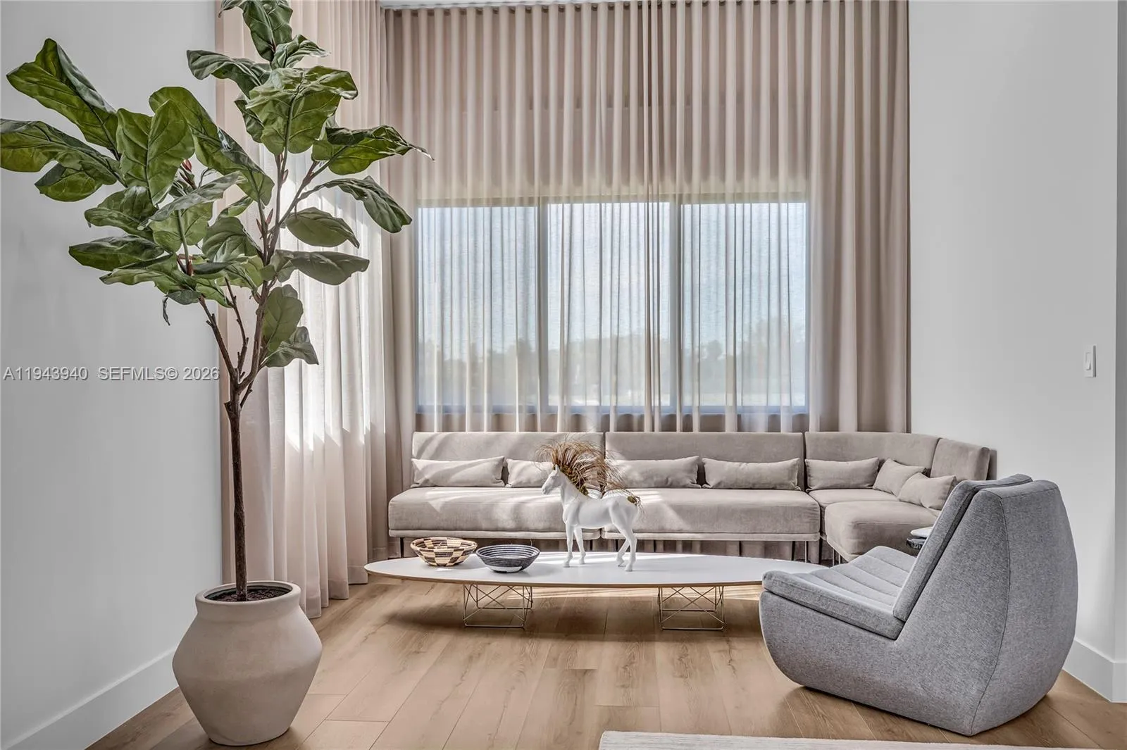 Primary Suite Sitting