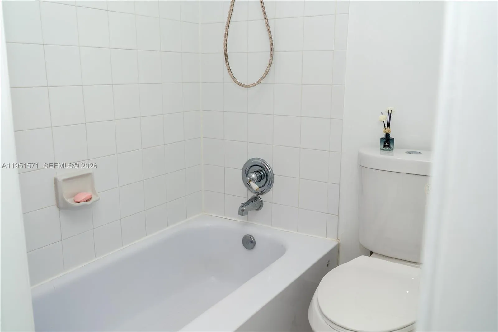 854 Nw 87th Ave 405, Miami, Florida 33172, Miami, Florida 33172, 2 Bedrooms Bedrooms, ,2 BathroomsBathrooms,Residential,For Sale,854 Nw 87th Ave 405, Miami, Florida 33172,A11951571
