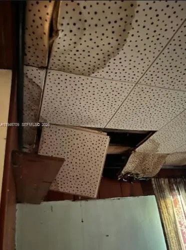 1129 Nw 105th St, Miami, Florida 33150, Miami, Florida 33150, 3 Bedrooms Bedrooms, ,2 BathroomsBathrooms,Residential,For Sale,1129 Nw 105th St, Miami, Florida 33150,A11946709