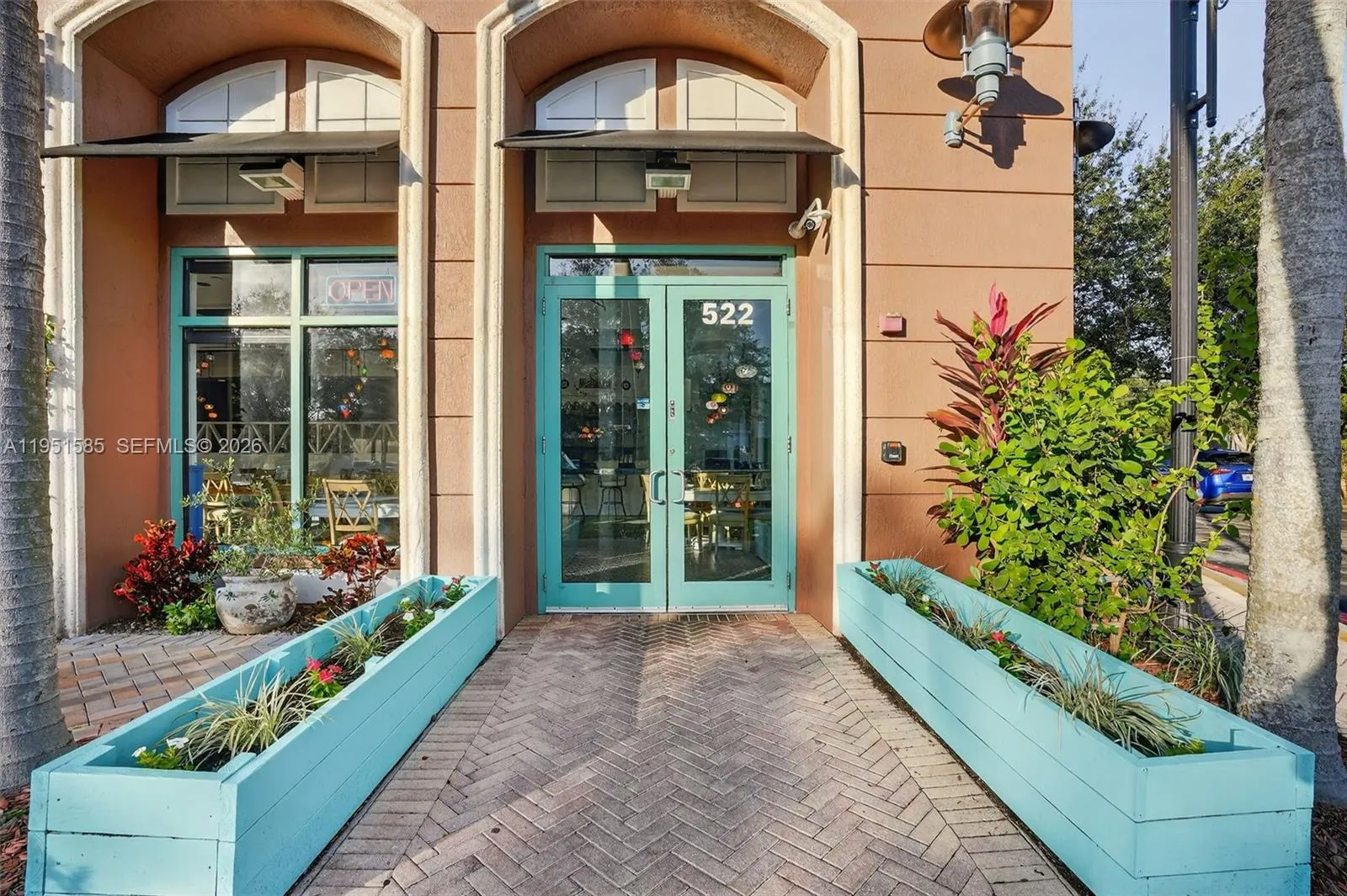 522 Turnkey Restaurant & Bar For Rent Prime Pl, Plantation, Florida 33324, ,Commercial Lease,For Rent,522 Turnkey Restaurant & Bar For Rent Prime Pl,A11951585