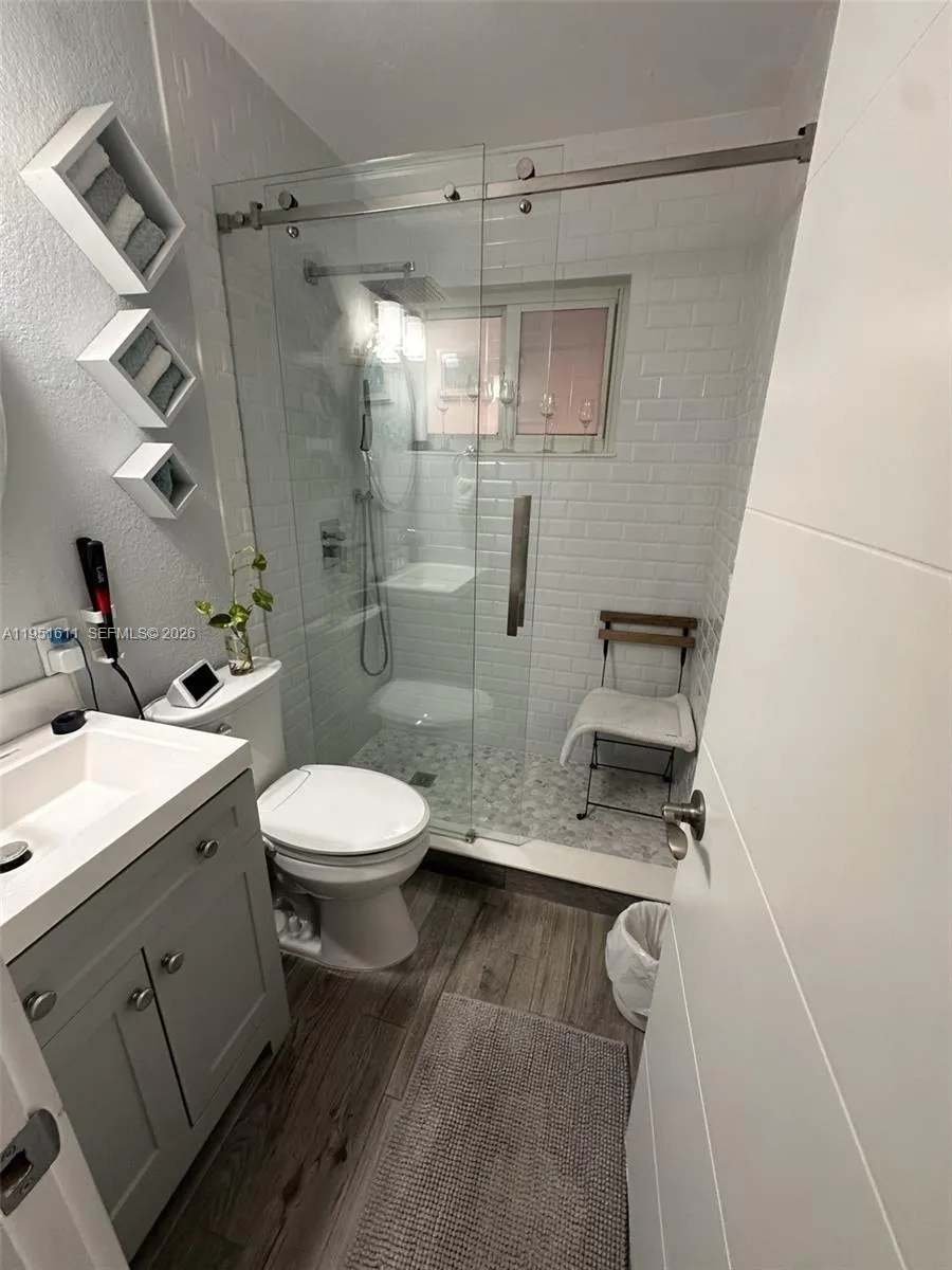 4485 Sw 7th St, Miami, Florida 33134, Miami, Florida 33134, ,Residential Income,For Sale,4485 Sw 7th St, Miami, Florida 33134,A11951611