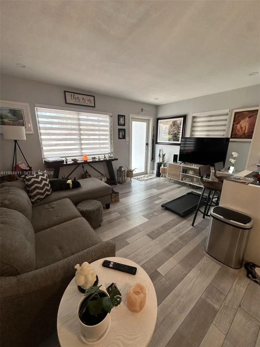 4485 Sw 7th St, Miami, Florida 33134, Miami, Florida 33134, ,Residential Income,For Sale,4485 Sw 7th St, Miami, Florida 33134,A11951611