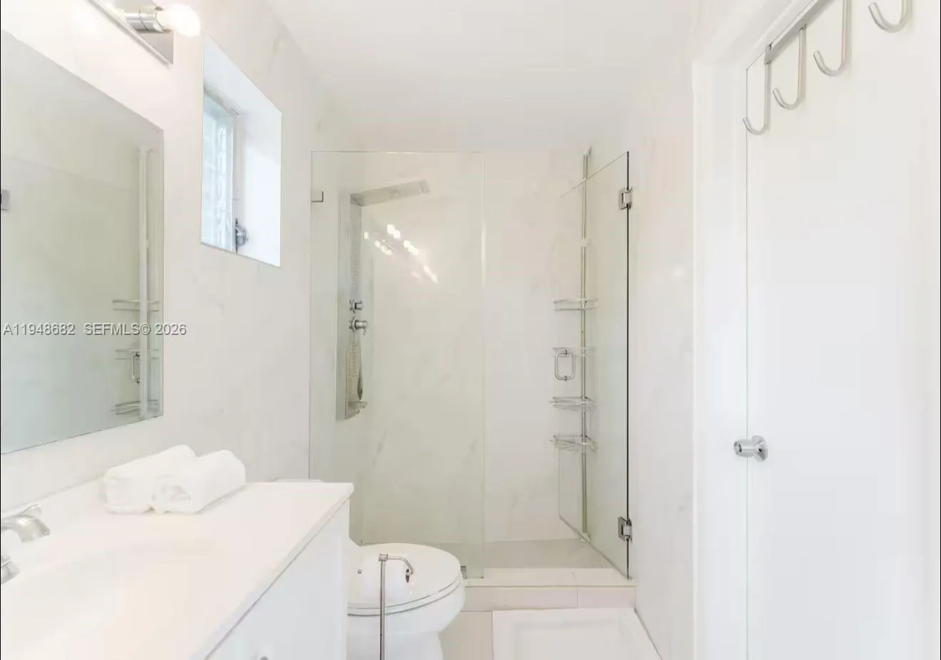 4017 Monroe St 0, Hollywood, Florida 33021, Hollywood, Florida 33021, 4 Bedrooms Bedrooms, ,2 BathroomsBathrooms,Residential Lease,For Rent,4017 Monroe St 0, Hollywood, Florida 33021,A11948682