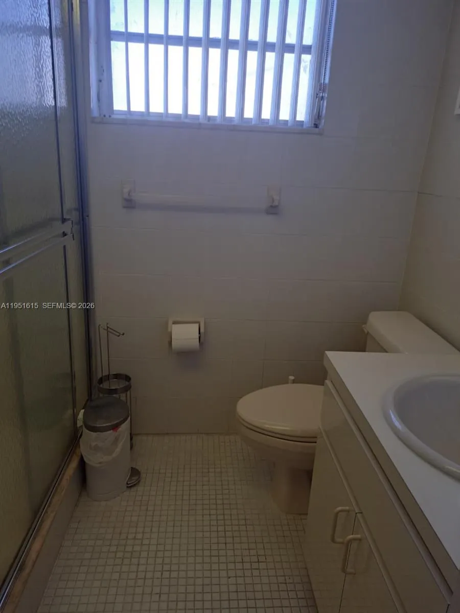 330 Se 2nd St 305h, Hallandale Beach, Florida 3300, Hallandale Beach, Florida 33009, 2 Bedrooms Bedrooms, ,2 BathroomsBathrooms,Residential Lease,For Rent,330 Se 2nd St 305h, Hallandale Beach, Florida 3300,A11951615