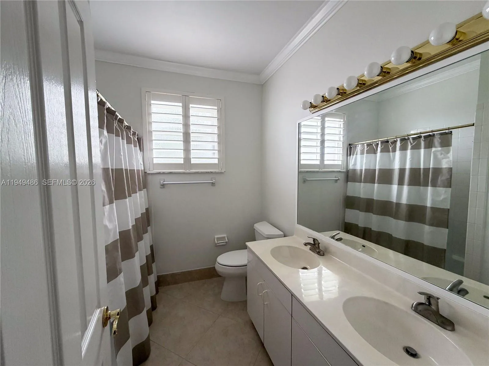 3279 Huntington, Weston, Florida 33332, Weston, Florida 33332, 4 Bedrooms Bedrooms, ,3 BathroomsBathrooms,Residential Lease,For Rent,3279 Huntington, Weston, Florida 33332,A11949486