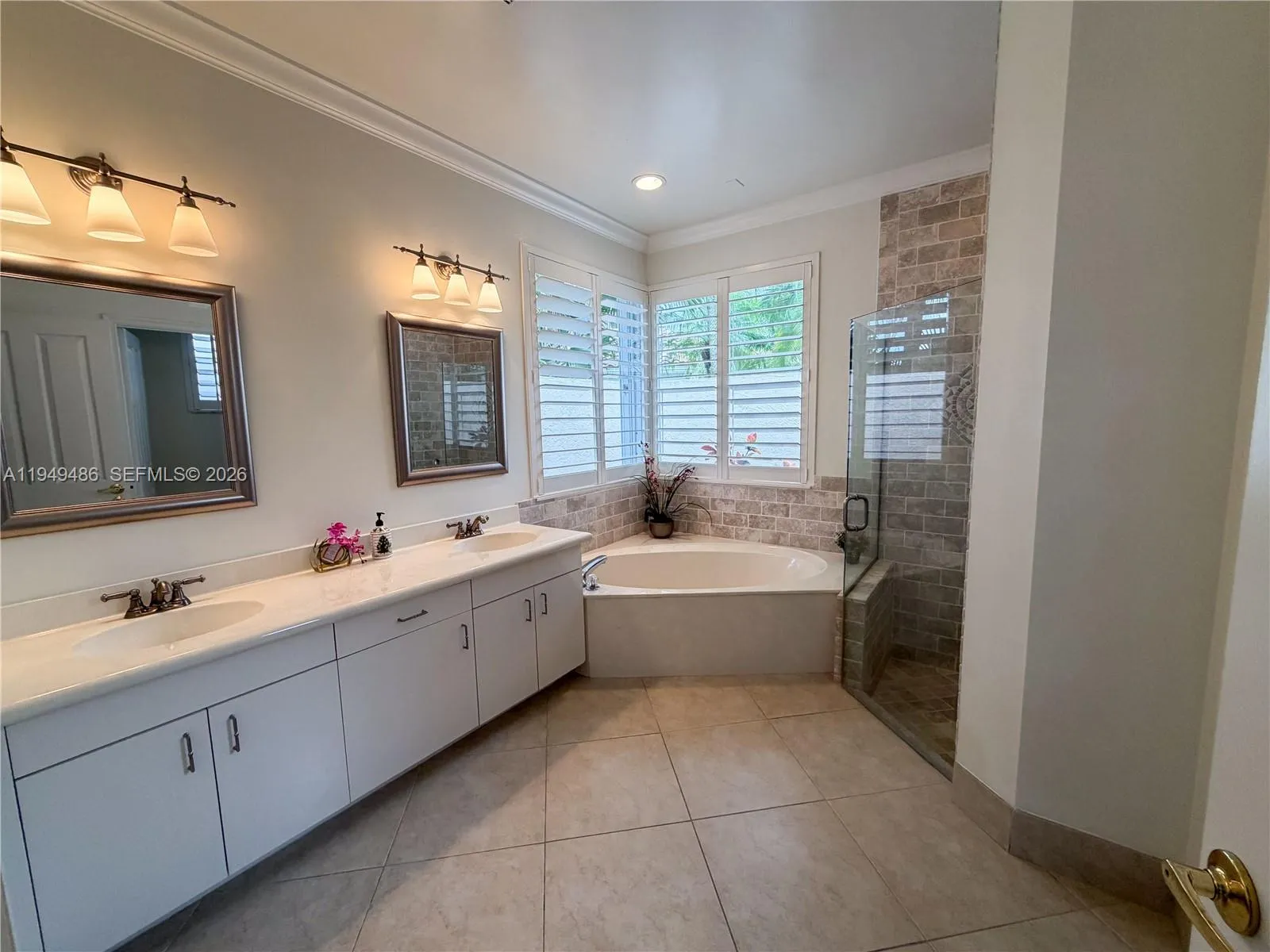 3279 Huntington, Weston, Florida 33332, Weston, Florida 33332, 4 Bedrooms Bedrooms, ,3 BathroomsBathrooms,Residential Lease,For Rent,3279 Huntington, Weston, Florida 33332,A11949486