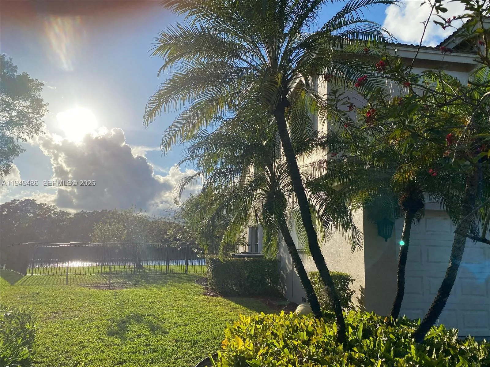 3279 Huntington, Weston, Florida 33332, Weston, Florida 33332, 4 Bedrooms Bedrooms, ,3 BathroomsBathrooms,Residential Lease,For Rent,3279 Huntington, Weston, Florida 33332,A11949486