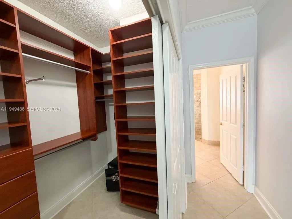 3279 Huntington, Weston, Florida 33332, Weston, Florida 33332, 4 Bedrooms Bedrooms, ,3 BathroomsBathrooms,Residential Lease,For Rent,3279 Huntington, Weston, Florida 33332,A11949486