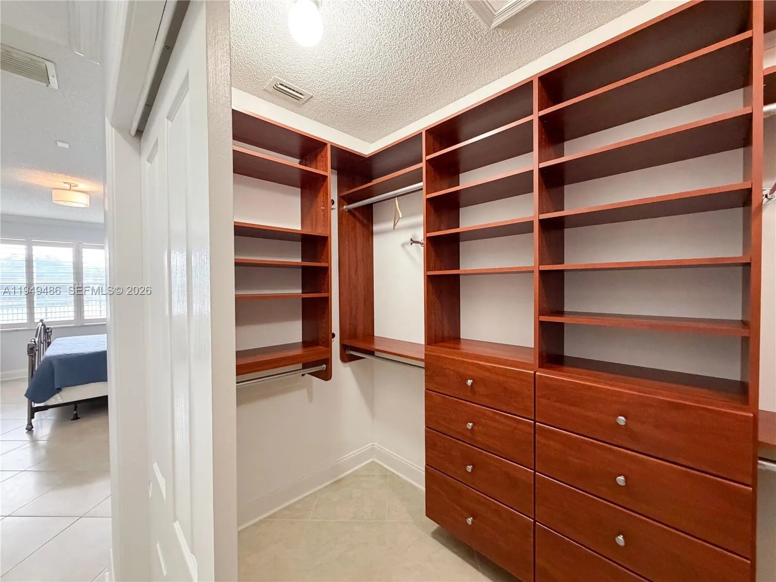 3279 Huntington, Weston, Florida 33332, Weston, Florida 33332, 4 Bedrooms Bedrooms, ,3 BathroomsBathrooms,Residential Lease,For Rent,3279 Huntington, Weston, Florida 33332,A11949486