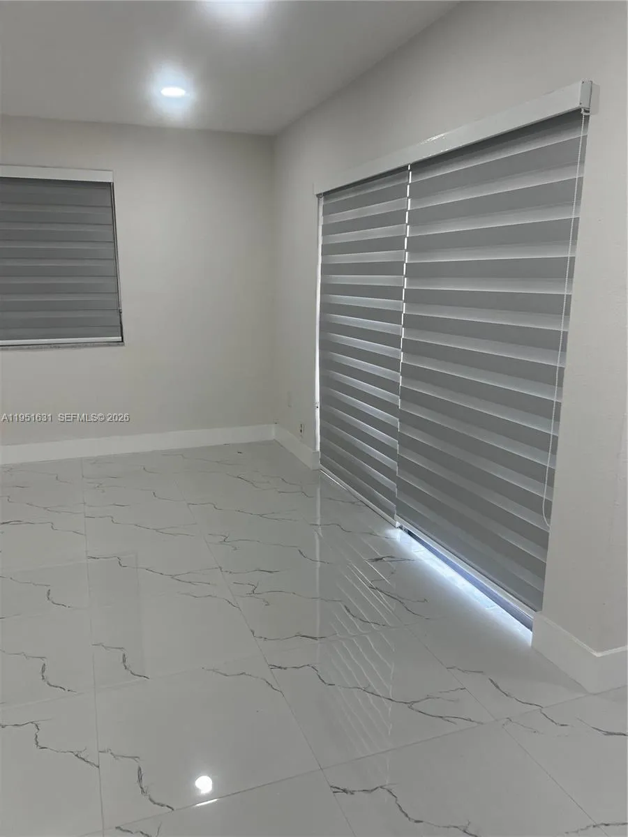 9402 Sw 77th Ave L8, Miami, Florida 33156, Miami, Florida 33156, 1 Bedroom Bedrooms, ,1 BathroomBathrooms,Residential,For Sale,9402 Sw 77th Ave L8, Miami, Florida 33156,A11951631