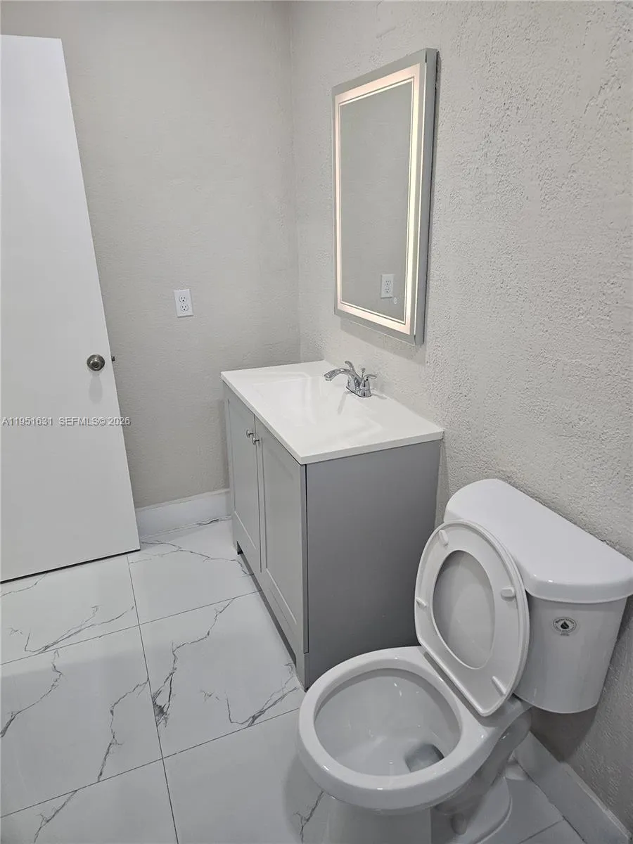 9402 Sw 77th Ave L8, Miami, Florida 33156, Miami, Florida 33156, 1 Bedroom Bedrooms, ,1 BathroomBathrooms,Residential,For Sale,9402 Sw 77th Ave L8, Miami, Florida 33156,A11951631