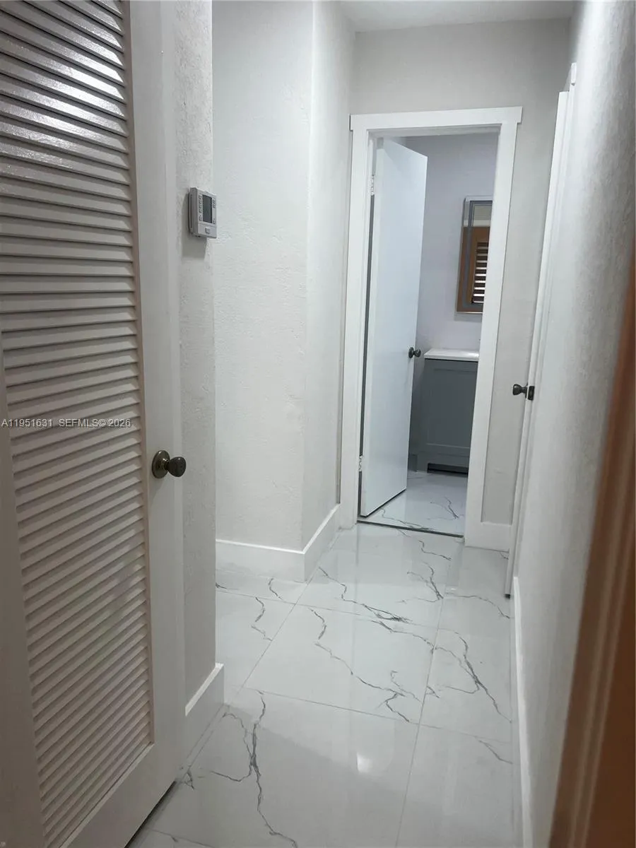 9402 Sw 77th Ave L8, Miami, Florida 33156, Miami, Florida 33156, 1 Bedroom Bedrooms, ,1 BathroomBathrooms,Residential,For Sale,9402 Sw 77th Ave L8, Miami, Florida 33156,A11951631