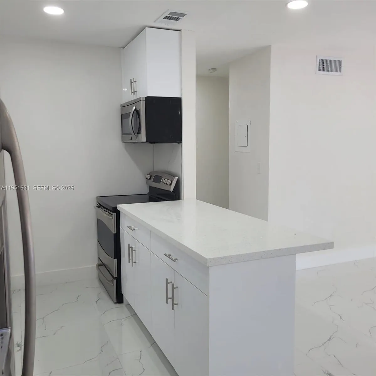 9402 Sw 77th Ave L8, Miami, Florida 33156, Miami, Florida 33156, 1 Bedroom Bedrooms, ,1 BathroomBathrooms,Residential,For Sale,9402 Sw 77th Ave L8, Miami, Florida 33156,A11951631
