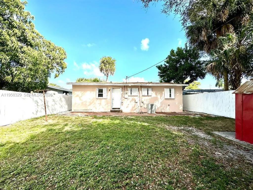 525 Nw 15th Ter, Fort Lauderdale, Florida 33311, Fort Lauderdale, Florida 33311, 3 Bedrooms Bedrooms, ,2 BathroomsBathrooms,Residential,For Sale,525 Nw 15th Ter, Fort Lauderdale, Florida 33311,A11950329