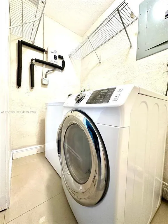 525 Nw 15th Ter, Fort Lauderdale, Florida 33311, Fort Lauderdale, Florida 33311, 3 Bedrooms Bedrooms, ,2 BathroomsBathrooms,Residential,For Sale,525 Nw 15th Ter, Fort Lauderdale, Florida 33311,A11950329