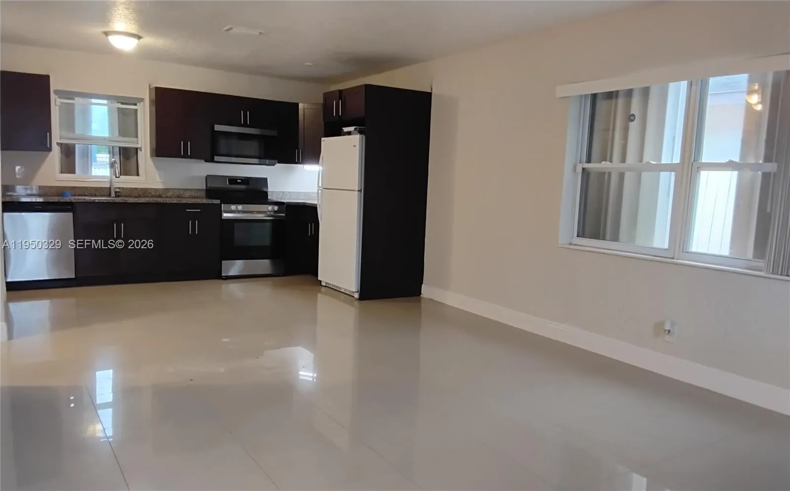 525 Nw 15th Ter, Fort Lauderdale, Florida 33311, Fort Lauderdale, Florida 33311, 3 Bedrooms Bedrooms, ,2 BathroomsBathrooms,Residential,For Sale,525 Nw 15th Ter, Fort Lauderdale, Florida 33311,A11950329