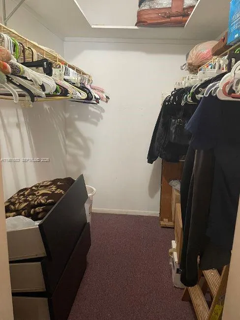 5300 Washington St S111, Hollywood, Florida 33021, Hollywood, Florida 33021, 2 Bedrooms Bedrooms, ,2 BathroomsBathrooms,Residential,For Sale,5300 Washington St S111, Hollywood, Florida 33021,A11951653