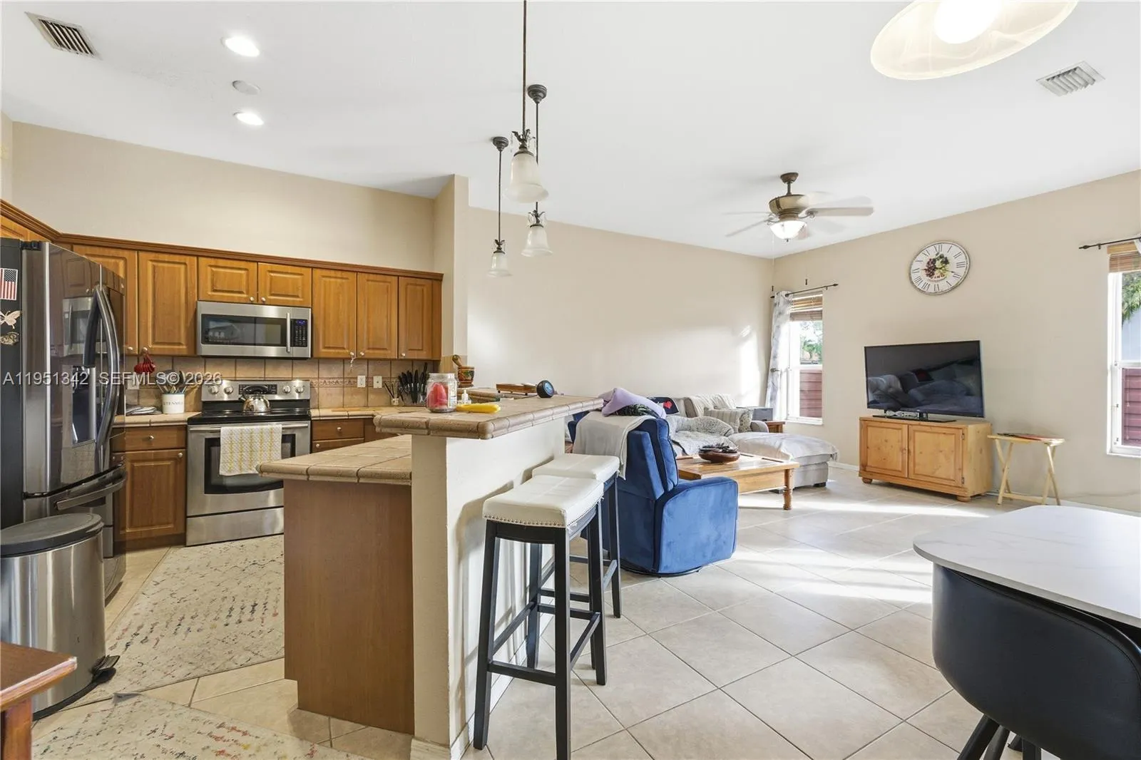 2243 Se 14th Cir, Homestead, Florida 33035, Homestead, Florida 33035, 4 Bedrooms Bedrooms, ,2 BathroomsBathrooms,Residential,For Sale,2243 Se 14th Cir, Homestead, Florida 33035,A11951342