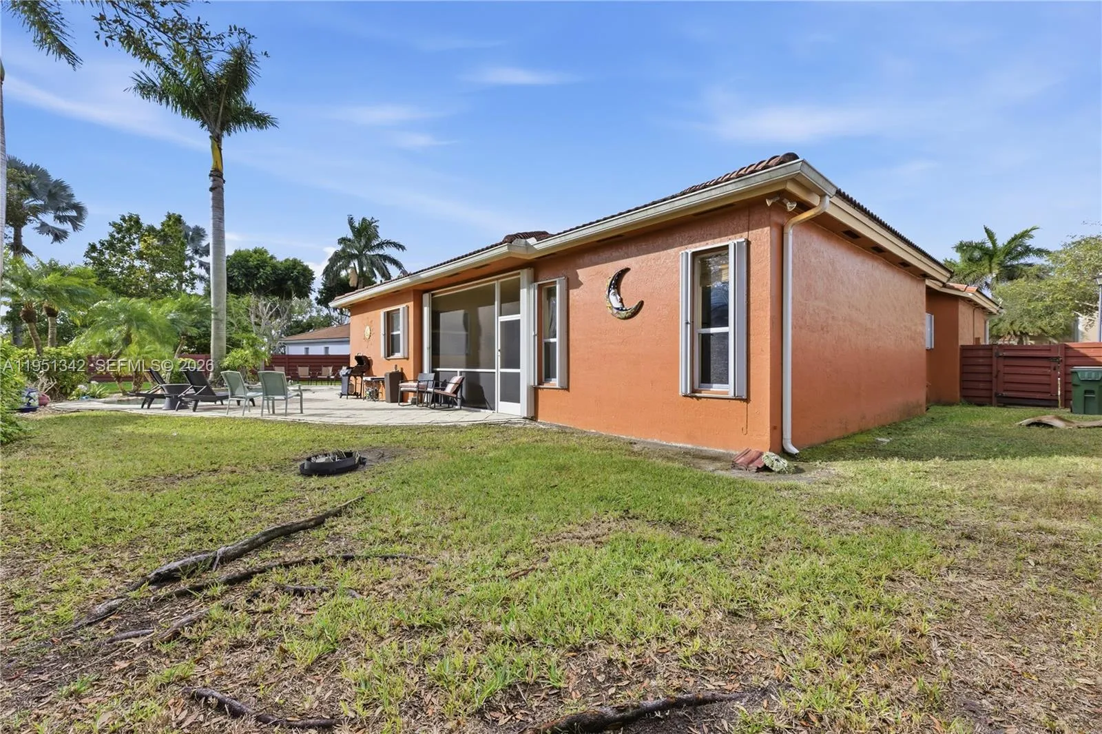2243 Se 14th Cir, Homestead, Florida 33035, Homestead, Florida 33035, 4 Bedrooms Bedrooms, ,2 BathroomsBathrooms,Residential,For Sale,2243 Se 14th Cir, Homestead, Florida 33035,A11951342