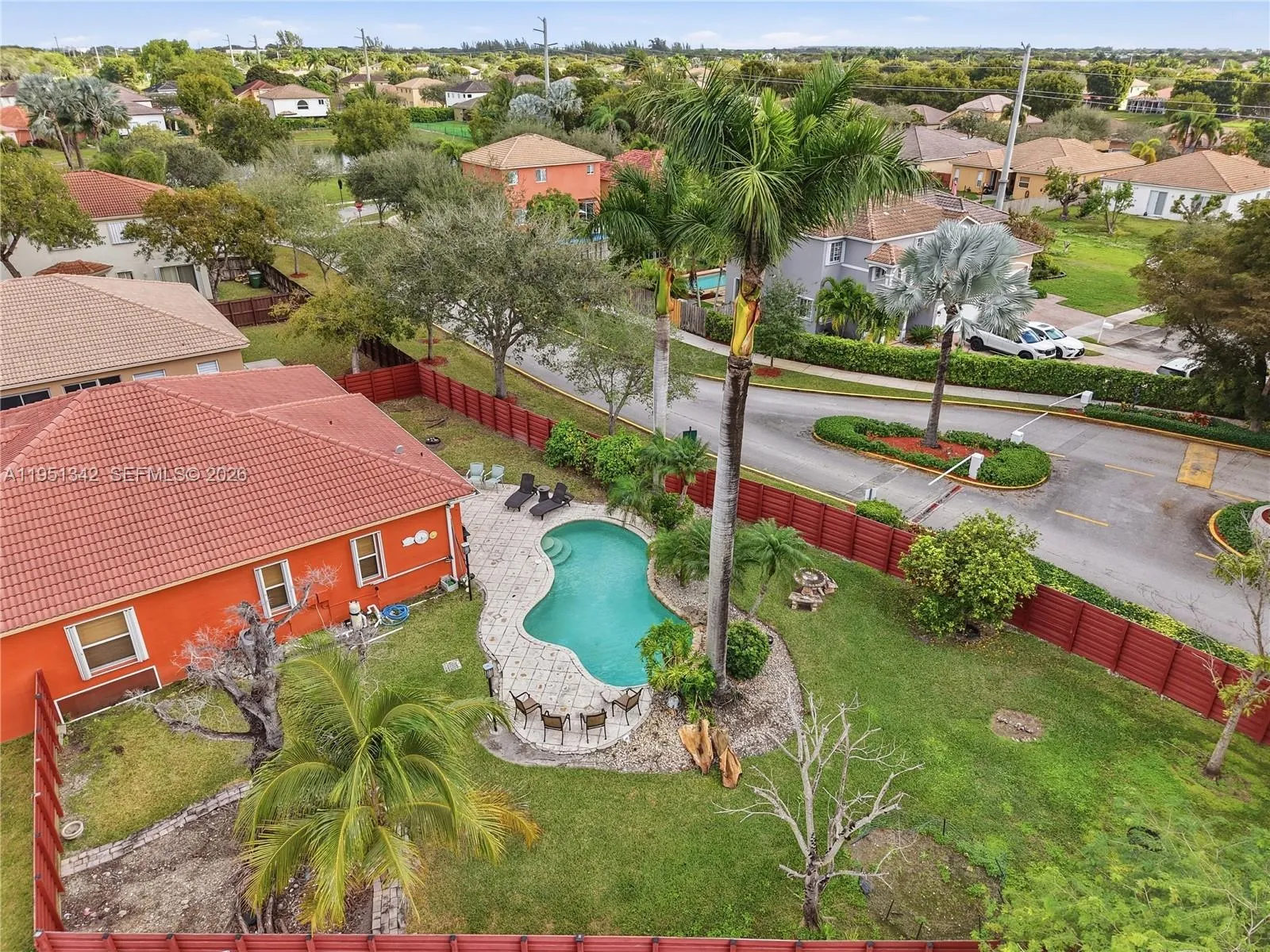 2243 Se 14th Cir, Homestead, Florida 33035, Homestead, Florida 33035, 4 Bedrooms Bedrooms, ,2 BathroomsBathrooms,Residential,For Sale,2243 Se 14th Cir, Homestead, Florida 33035,A11951342