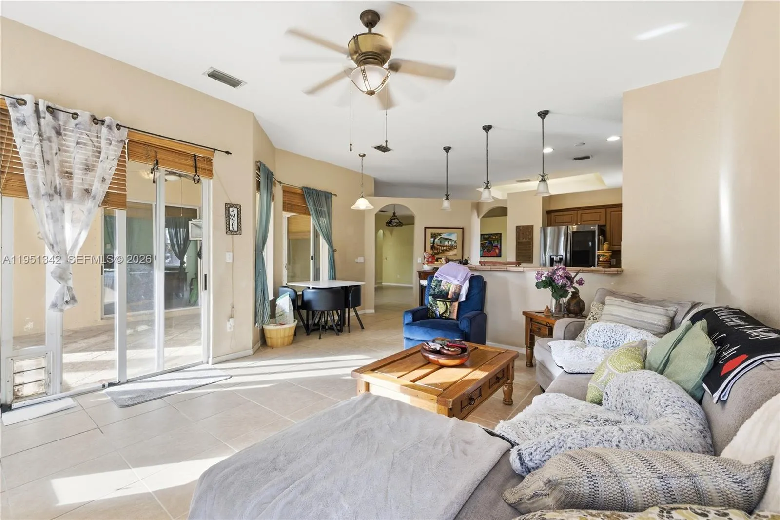 2243 Se 14th Cir, Homestead, Florida 33035, Homestead, Florida 33035, 4 Bedrooms Bedrooms, ,2 BathroomsBathrooms,Residential,For Sale,2243 Se 14th Cir, Homestead, Florida 33035,A11951342