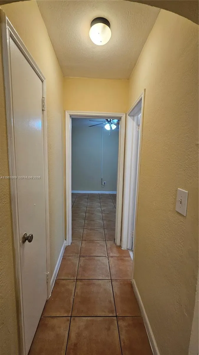 1848 Madison St 3, Hollywood, Florida 33020, Hollywood, Florida 33020, 1 Bedroom Bedrooms, ,1 BathroomBathrooms,Residential Lease,For Rent,1848 Madison St 3, Hollywood, Florida 33020,A11951669