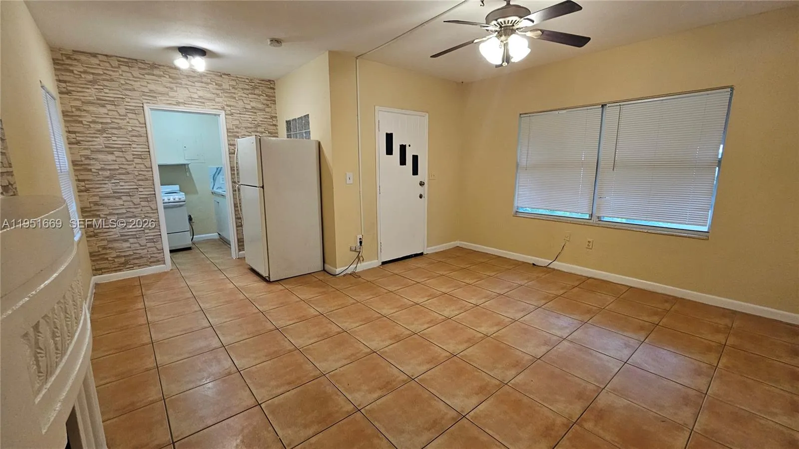 1848 Madison St 3, Hollywood, Florida 33020, Hollywood, Florida 33020, 1 Bedroom Bedrooms, ,1 BathroomBathrooms,Residential Lease,For Rent,1848 Madison St 3, Hollywood, Florida 33020,A11951669