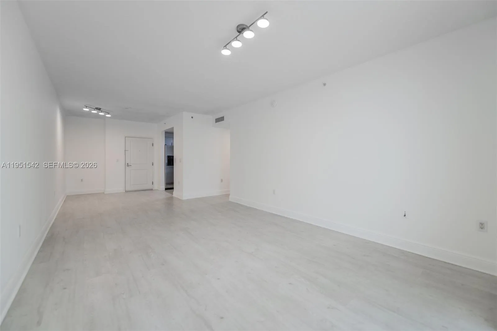 1250 S Miami Ave 1906, Miami, Florida 33130, Miami, Florida 33130, 2 Bedrooms Bedrooms, ,2 BathroomsBathrooms,Residential,For Sale,1250 S Miami Ave 1906, Miami, Florida 33130,A11951542