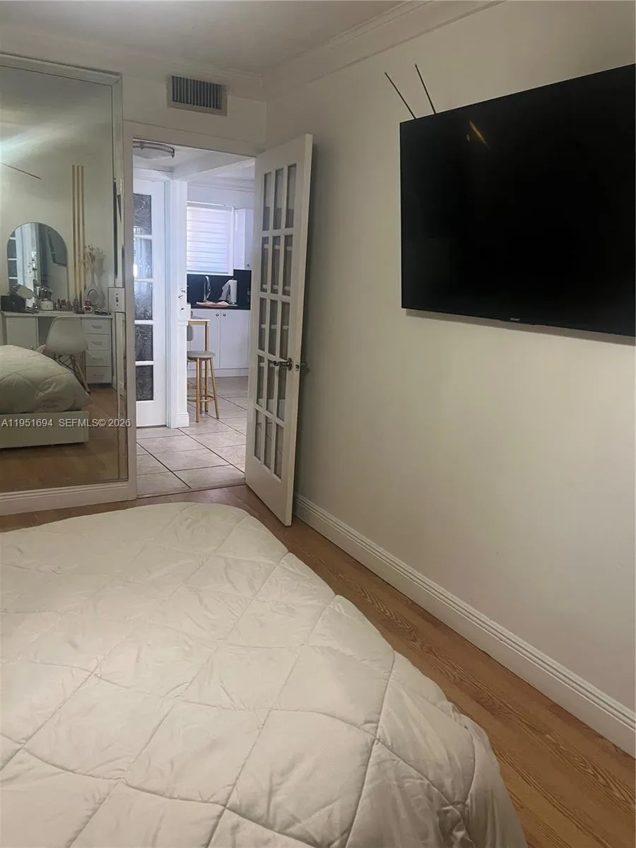 201 Sw 51st Ct, Miami, Florida 33134, Miami, Florida 33134, 8 Bedrooms Bedrooms, ,6 BathroomsBathrooms,Residential,For Sale,201 Sw 51st Ct, Miami, Florida 33134,A11951694