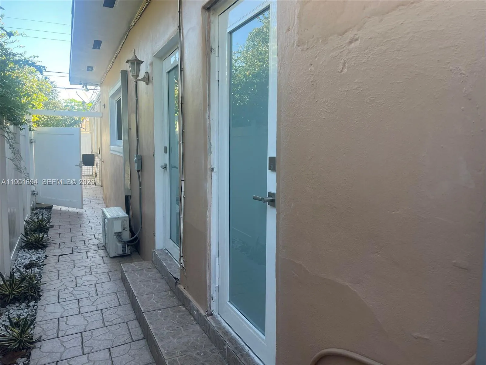 201 Sw 51st Ct, Miami, Florida 33134, Miami, Florida 33134, 8 Bedrooms Bedrooms, ,6 BathroomsBathrooms,Residential,For Sale,201 Sw 51st Ct, Miami, Florida 33134,A11951694