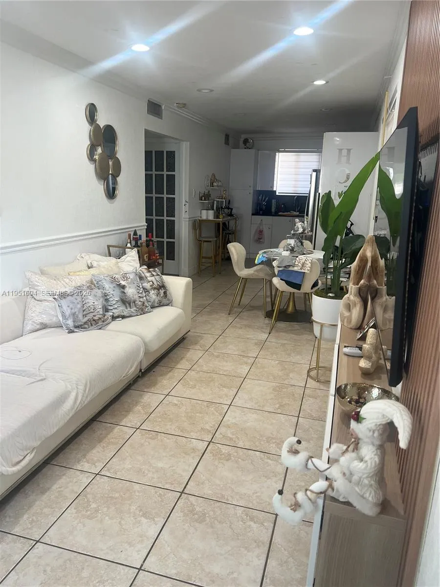 201 Sw 51st Ct, Miami, Florida 33134, Miami, Florida 33134, 8 Bedrooms Bedrooms, ,6 BathroomsBathrooms,Residential,For Sale,201 Sw 51st Ct, Miami, Florida 33134,A11951694