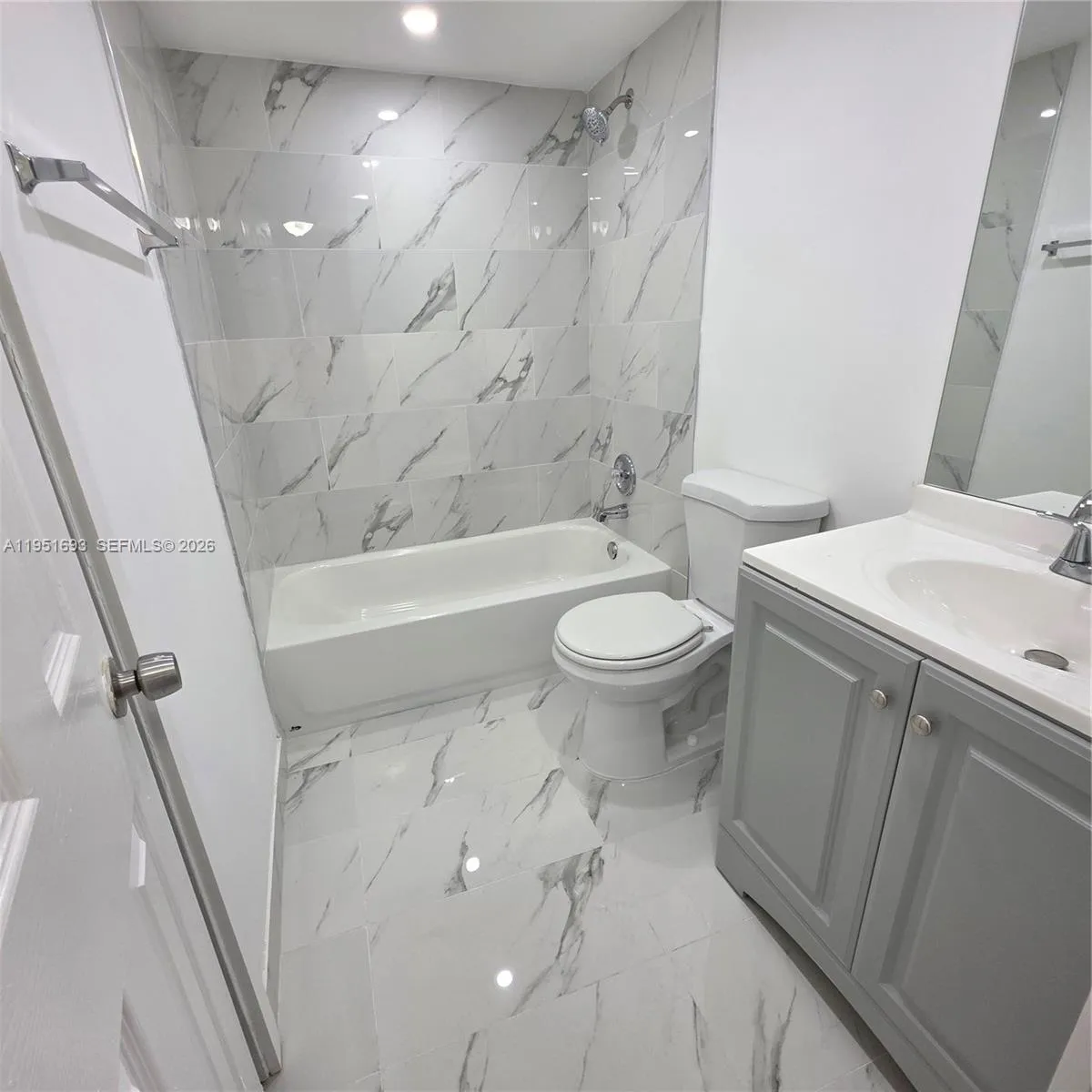 19771 Sw 114th Ave 129, Miami, Florida 33157, Miami, Florida 33157, 2 Bedrooms Bedrooms, ,2 BathroomsBathrooms,Residential Lease,For Rent,19771 Sw 114th Ave 129, Miami, Florida 33157,A11951693