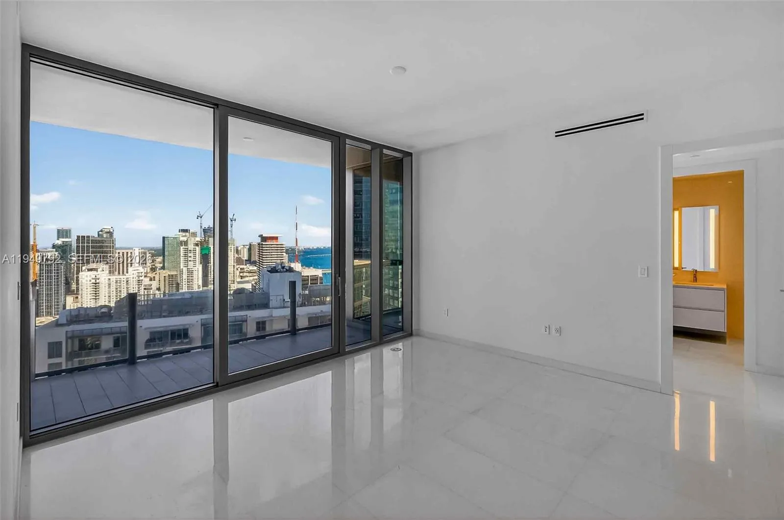 300 N Biscayne Boulevard Way 4809w, Miami, Florida, Miami, Florida 33131, 2 Bedrooms Bedrooms, ,2 BathroomsBathrooms,Residential,For Sale,300 N Biscayne Boulevard Way 4809w, Miami, Florida,A11949792