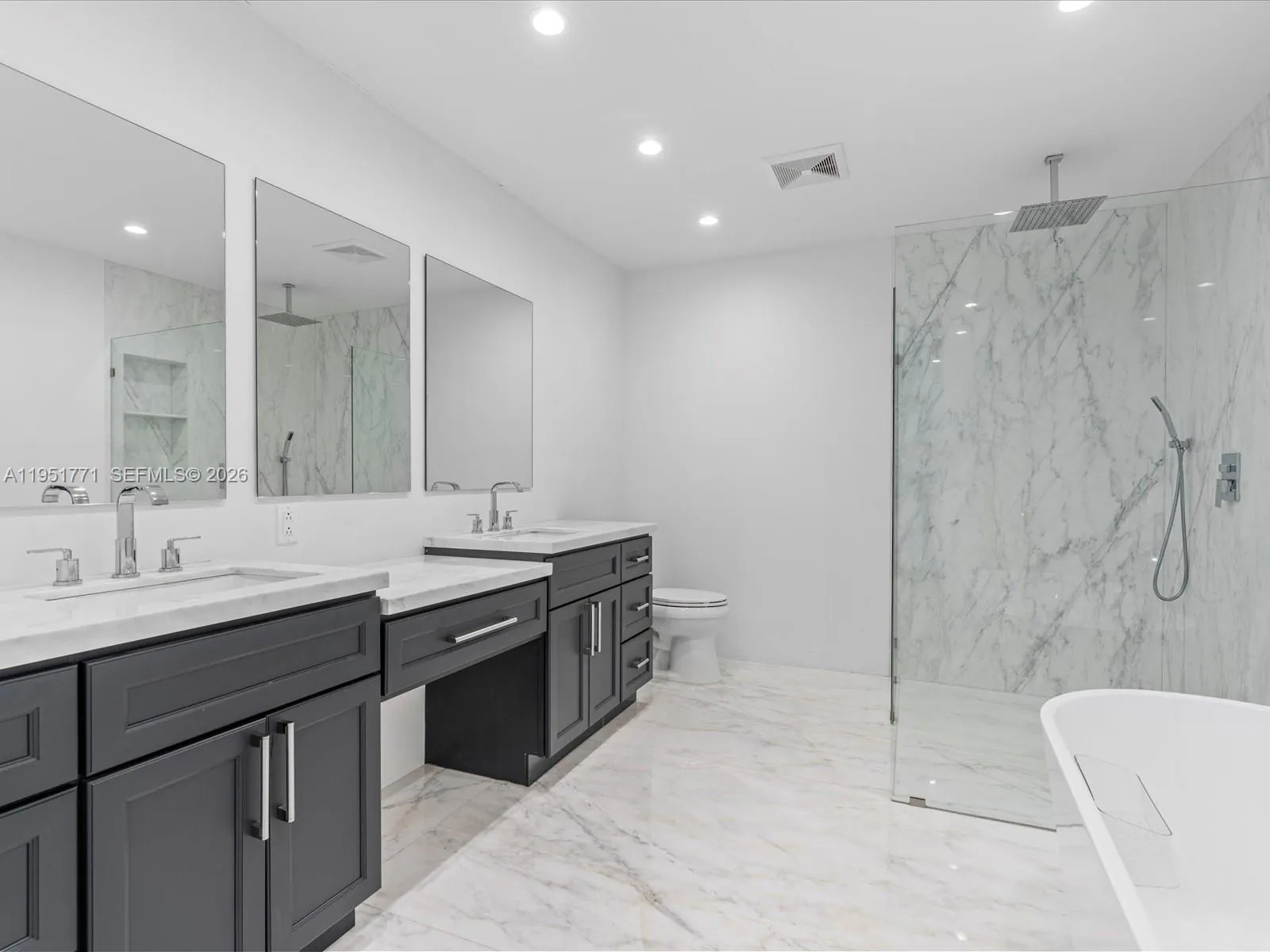 2014 N 31st Ct, Hollywood, Florida 33021, Hollywood, Florida 33021, 3 Bedrooms Bedrooms, ,2 BathroomsBathrooms,Residential,For Sale,2014 N 31st Ct, Hollywood, Florida 33021,A11951771