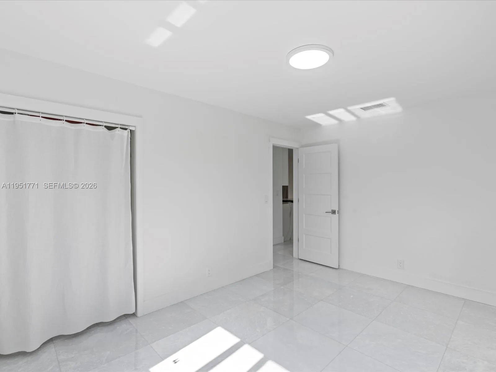 2014 N 31st Ct, Hollywood, Florida 33021, Hollywood, Florida 33021, 3 Bedrooms Bedrooms, ,2 BathroomsBathrooms,Residential,For Sale,2014 N 31st Ct, Hollywood, Florida 33021,A11951771