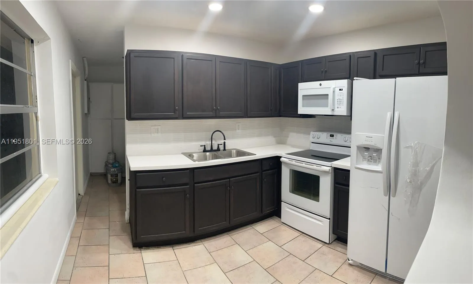 9810 Sw 165th Ter 9810, Miami, Florida 33157, Miami, Florida 33157, 3 Bedrooms Bedrooms, ,2 BathroomsBathrooms,Residential Lease,For Rent,9810 Sw 165th Ter 9810, Miami, Florida 33157,A11951801