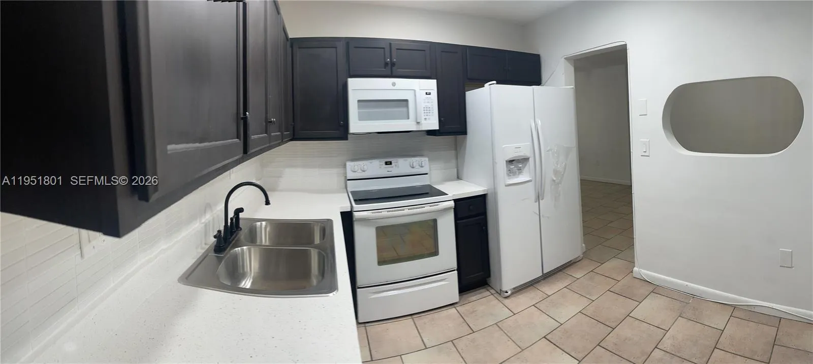 9810 Sw 165th Ter 9810, Miami, Florida 33157, Miami, Florida 33157, 3 Bedrooms Bedrooms, ,2 BathroomsBathrooms,Residential Lease,For Rent,9810 Sw 165th Ter 9810, Miami, Florida 33157,A11951801