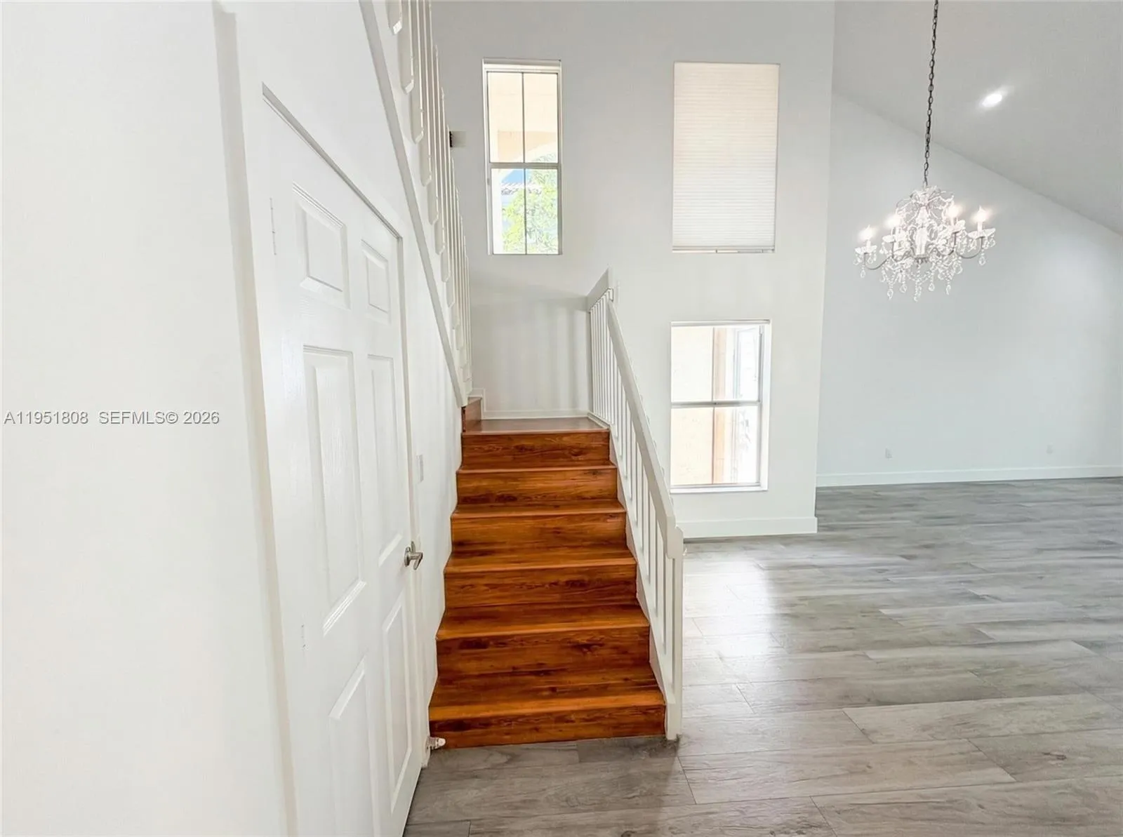 1145 W Lake St, Hollywood, Florida 33019, Hollywood, Florida 33019, 3 Bedrooms Bedrooms, 10 Rooms Rooms,2 BathroomsBathrooms,Residential,For Sale,1145 W Lake St, Hollywood, Florida 33019,A11951808