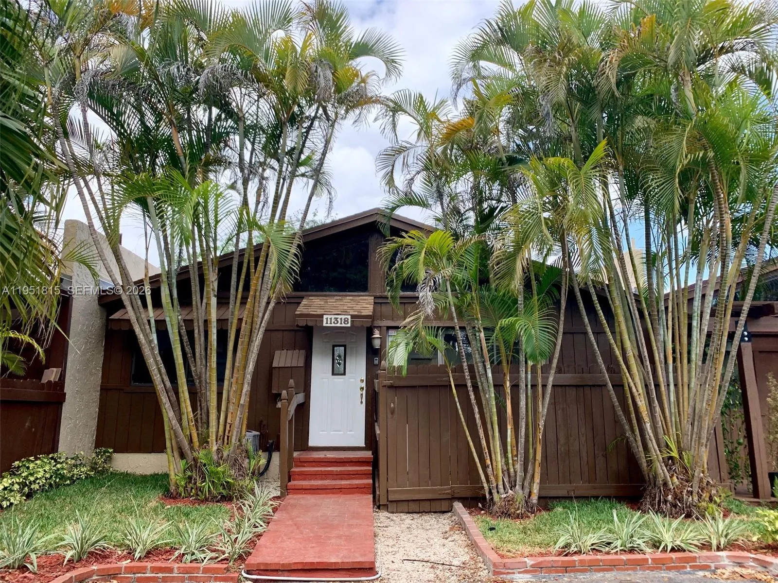 11318 Sw 114th Cir Ter, Miami, Florida 33176, Miami, Florida 33176, 2 Bedrooms Bedrooms, ,1 BathroomBathrooms,Residential Lease,For Rent,11318 Sw 114th Cir Ter, Miami, Florida 33176,A11951815