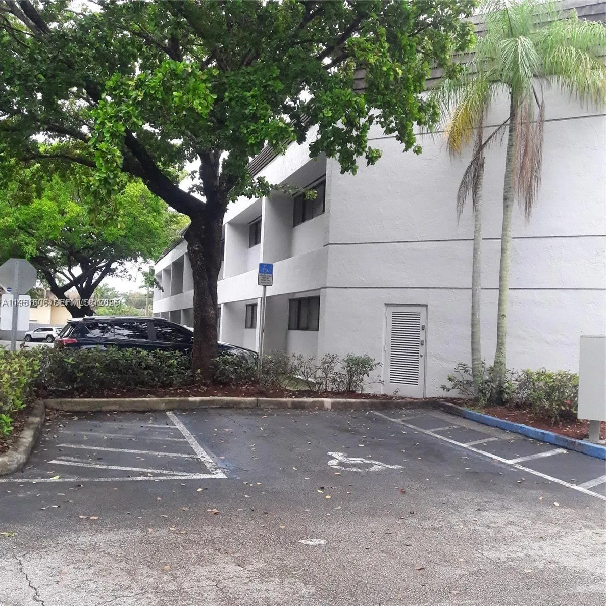 8500 Sw 92nd St B-106, Miami, Florida 33156, Miami, Florida 33156, ,Commercial Lease,For Rent,8500 Sw 92nd St B-106, Miami, Florida 33156,A11951606